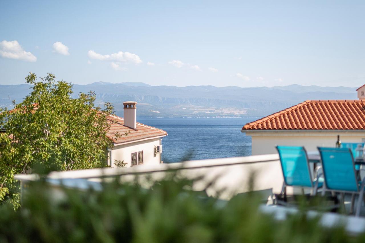 Apartment Arte Vrbnik Esterno foto