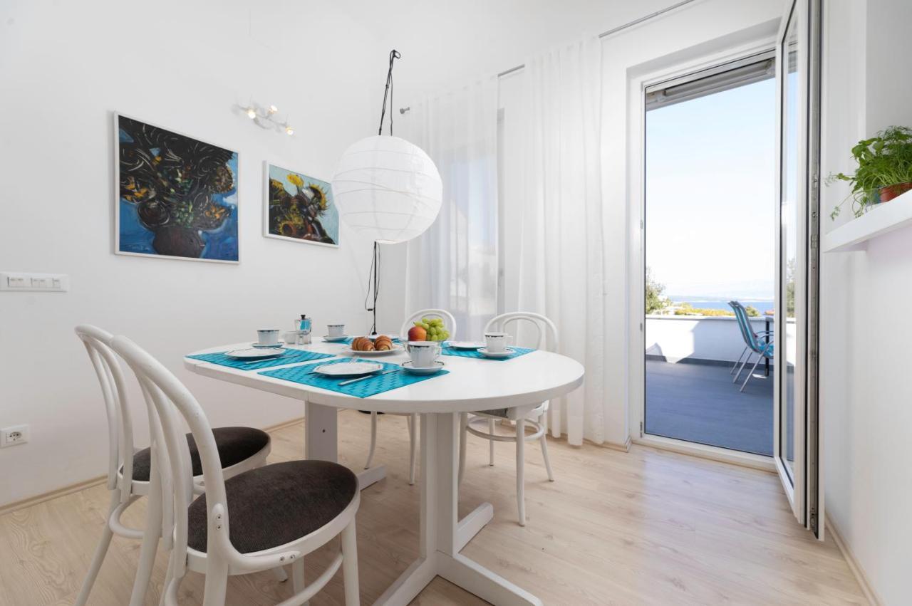 Apartment Arte Vrbnik Esterno foto